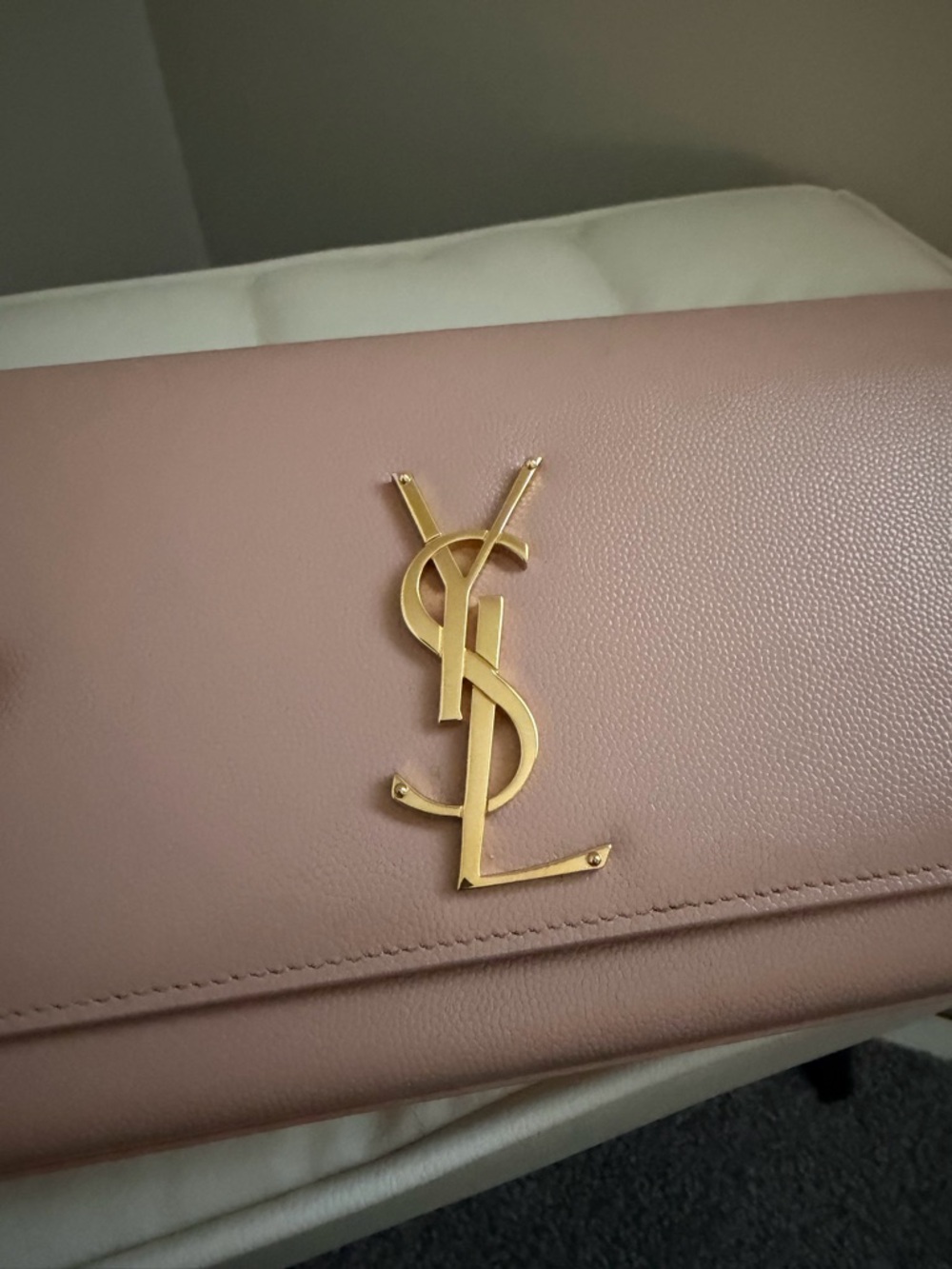 Saint Laurent Blush Pink Leather YSL Logo Clutch - Picture 4 of 8